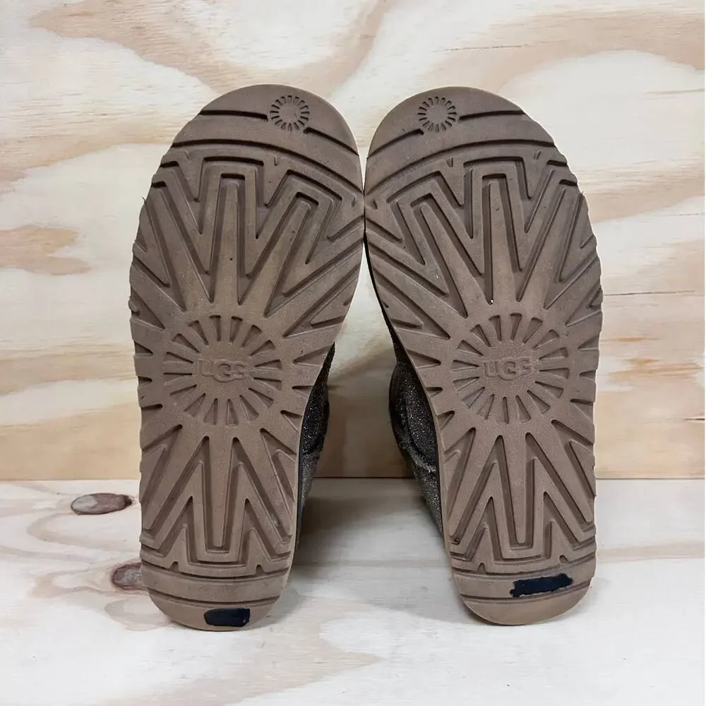 UGG Australia - Classic Mini Serein - Boots - Brown - Women's - 8 - S/N 1013984